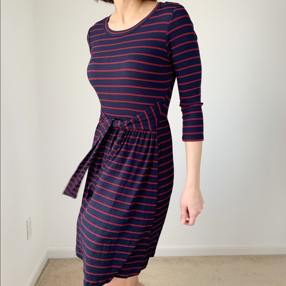 CREW NECK WAIST TIE STRIPED DRESS - Picture 7 of 11